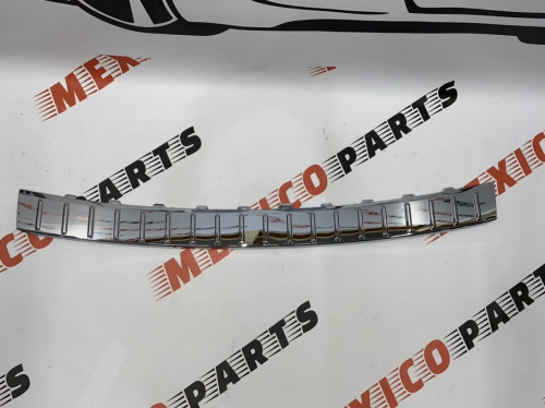 Накладка заднего бампера Volkswagen Touareg 2011-2018 (7P6807787A), аналог