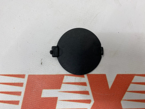 Заглушка крюка переднього бампера Mazda CX5 2012-2016 (KD4550A12BB), аналог