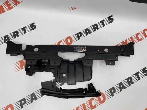 Накладка на панель радіатора  (замка капота) Chevrolet  Cruze 2009-2015 (95953179), аналог