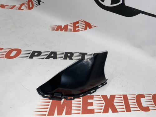 Кришка переднього бампера права AUDI Q7 2010-2015 (4L0807152E01C), аналог