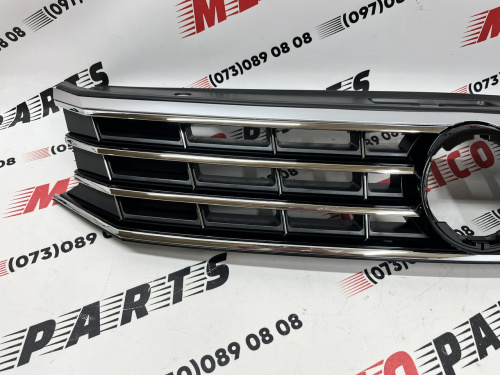 Решётка радиатора USA Volkswagen Passat B8 2016-2018 , аналог