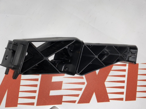 Крепление заднего бампера левое  Volkswagen  Touareg  2011-2014 (7P6807045), аналог