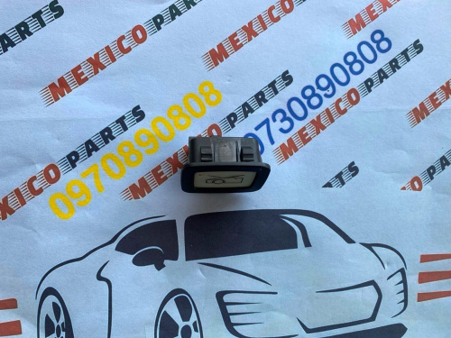 Кнопка аварійного відкриття капоту  Tesla Model 3 2017-2023 (110772200d), аналог