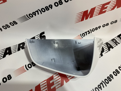 Накладка дзеркала зовнішня права Tesla Model X 2015-2020 (105443000d)