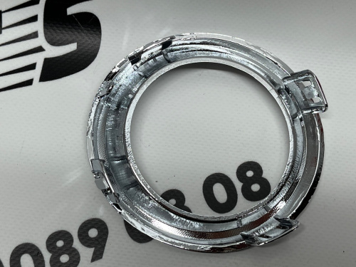 Хром протитуманної фари ліва Mazda 3 2013-2015 (BJE150C22), аналог