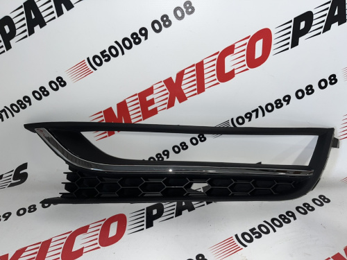 Рамка противотуманной фары с хромом левая USA Volkswagen Passat B7 2012-2015 (561853665A9B9), аналог