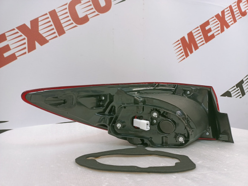 Ліхтар зовнішній (в крило) правий  LED Mazda 3 2016-2018 (BHN3-51-150), аналог