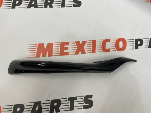 Губа переднього бампера права чорна Toyota Camry 2021- (5312306190), аналог