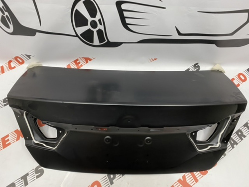Кришка багажника EU Toyota Camry 2011-2017 (6440133590), аналог
