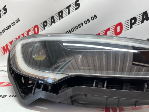Фара права Tesla Model S 2021- (1563714-00-F), аналог