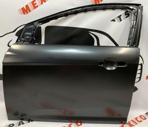 Дверь передняя левая (седан ) Ford Focus 2011- 2018 (DM5Z-5820125-A), аналог