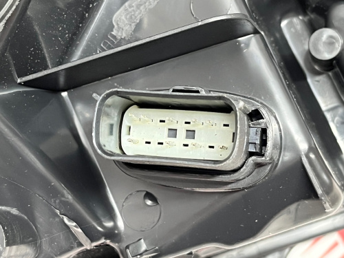 Фара левая с белым катафотом Ford Fusion 2013-2016 (5283611), аналог