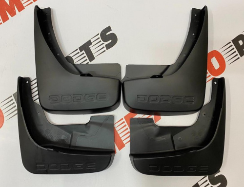 Бризговики комплект Dodge Journey 2011-2021 (82210996AB), аналог