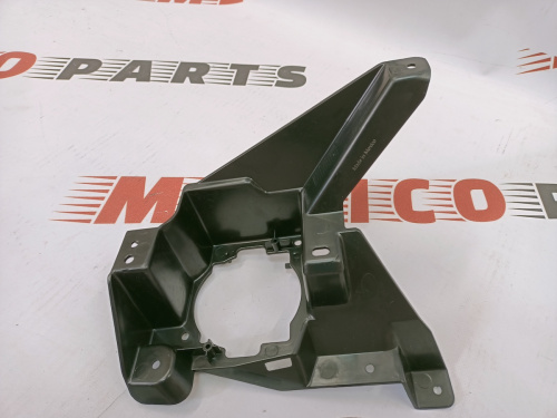 Крепление противотуманной фары правое Ford Fusion 2013-2016 (DS7Z-15266-A), аналог