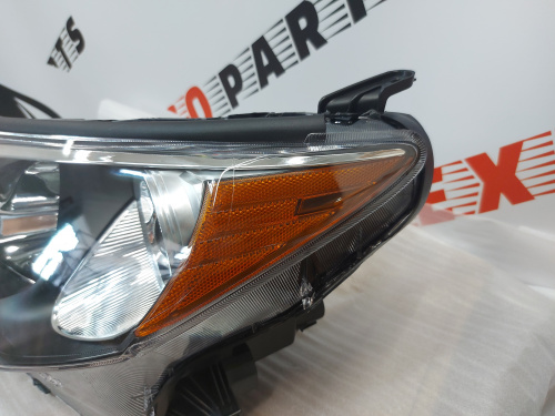 Фара ліва Toyota RAV4 2013-2015 (81150-0R042), аналог