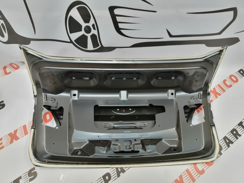 Крышка багажника (ляда) Ford Fiesta 2011- 2013 (AE8Z-5440110-A), аналог