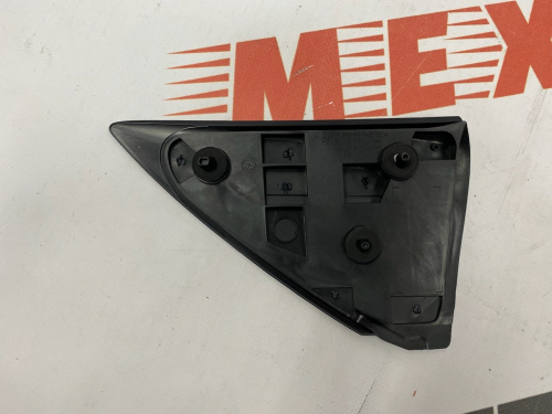 Катафот задньго крила правий Tesla Model 3 2017-2023 (151878300A), аналог