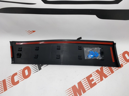 Накладка дверей нижня задня ліва Jeep Cherokee KL 2014-2018 (6VX69RXFAB), аналог