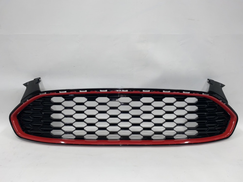 Решётка радиатора RED Ford Fusion 2013-2016 (DS7Z-8200-BA) , аналог