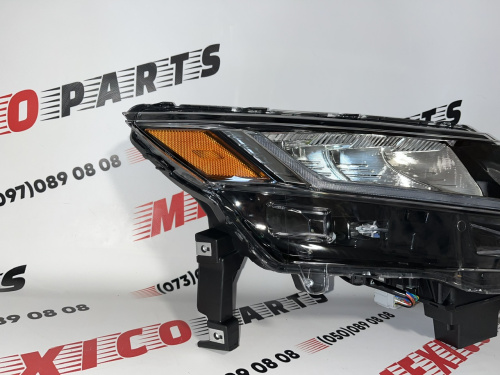 Фара права Mitsubishi  ASX 2020- (8301D640), аналог