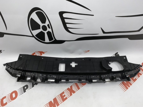 Накладка на панель радіатора  (замка капота)  Hyundai SantaFe 2019-2020 (86390-S2000), аналог