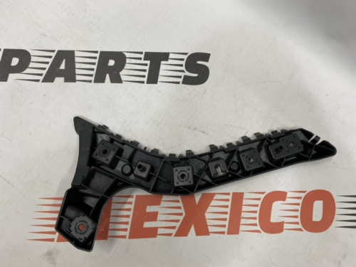 Крепление заднего бампера правое Ford Fusion 2013-2020 (DS7Z-17787-B), аналог