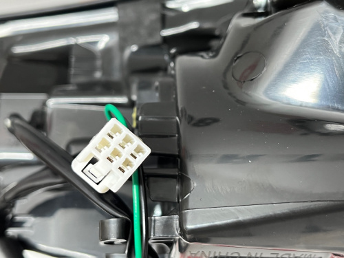 Ліхтар в крило правий LED Mazda CX 9 2016-2023 , аналог