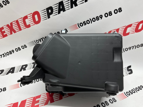 Корпус повітряного фільтру  Mitsubishi Outlander 2016-2018 (1500A449), аналог