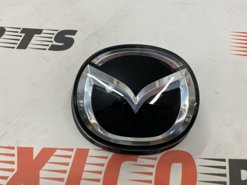 Значок под дистрон  Mazda 6 2017-2018 (ghr651730), аналог