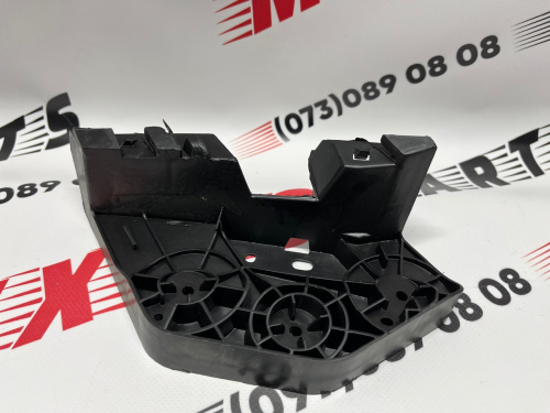 Крепление переднего бампера-фара правоеNissan X-Trail(Rogue) 2014-2016 (260424BA0A), аналог