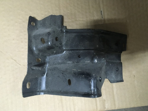 Кронштейн замка капота Nissan X-Trail(Rogue) 2014-2020 (625504BA0A), аналог