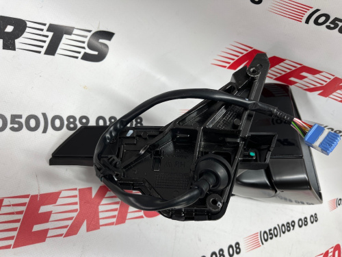 Дзеркало праве Tesla Model Y 2020-2024 (1609791-00-A), аналог