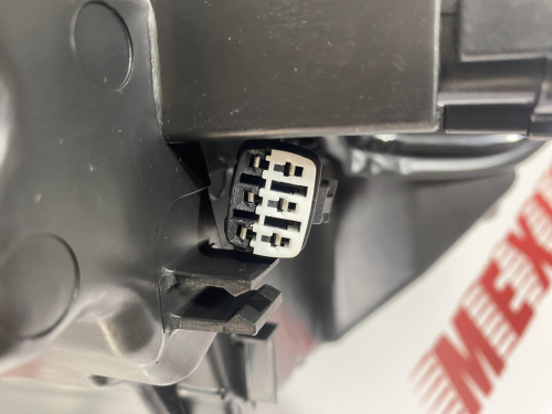 Фара правая LED светлая Nissan X-Trail(Rogue) 2021-(260106rr0d), аналог