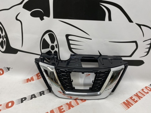 Решетка радиатора под дистрон трапеция  Nissan X-Trail(Rogue) 2017-2020 (623106FL0C), аналог