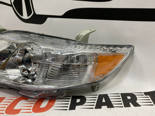 Фара ліва біла Toyota Camry 2009-2011 (81150-06500), аналог