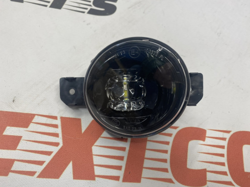 Противотуманная фара правая LED Nissan Murano 2015-2018 (26150-6CA0A), аналог