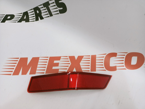 Катафот заднего бампера правый Nissan X-Trail(Rogue) 2017-2020 (265606FV0A), аналог