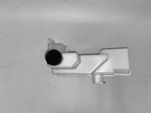 Бачок тосола  Nissan X-Trail (Rogue) 2014-2020 (21711-4BA0A), аналог